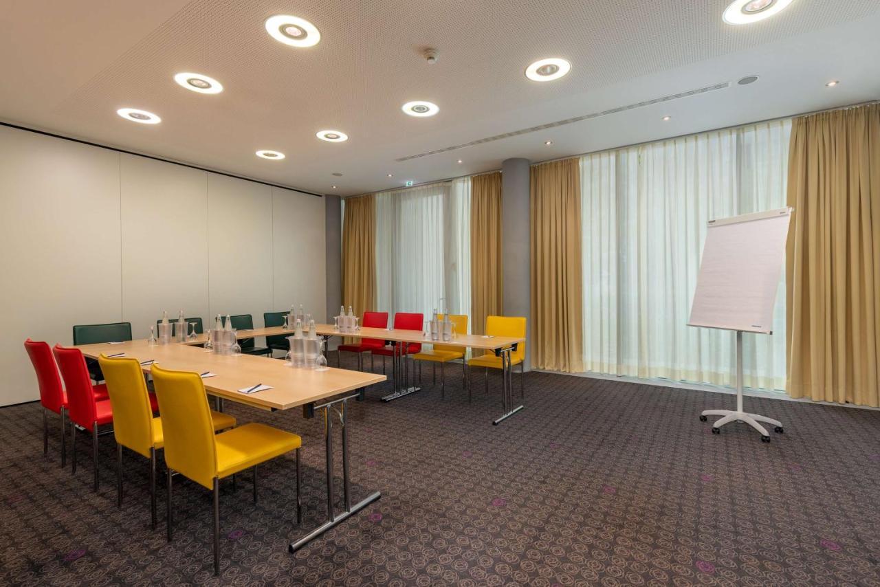 Hotel Doubletree By Hilton Frankfurt Niederrad Frankfurt nad Mohanem Exteriér fotografie