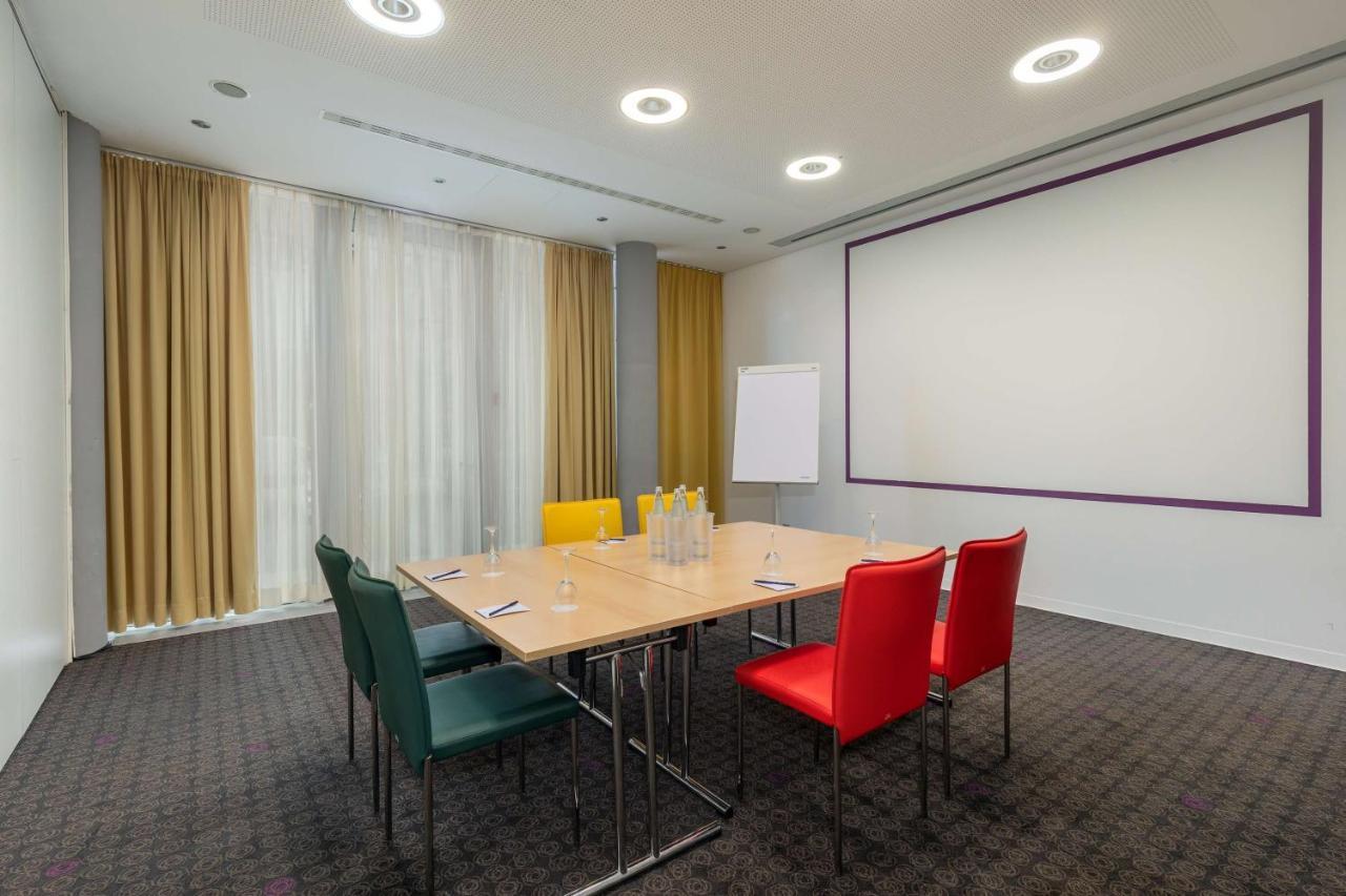 Hotel Doubletree By Hilton Frankfurt Niederrad Frankfurt nad Mohanem Exteriér fotografie