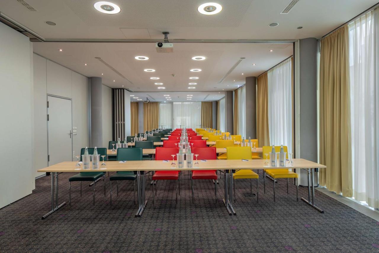 Hotel Doubletree By Hilton Frankfurt Niederrad Frankfurt nad Mohanem Exteriér fotografie
