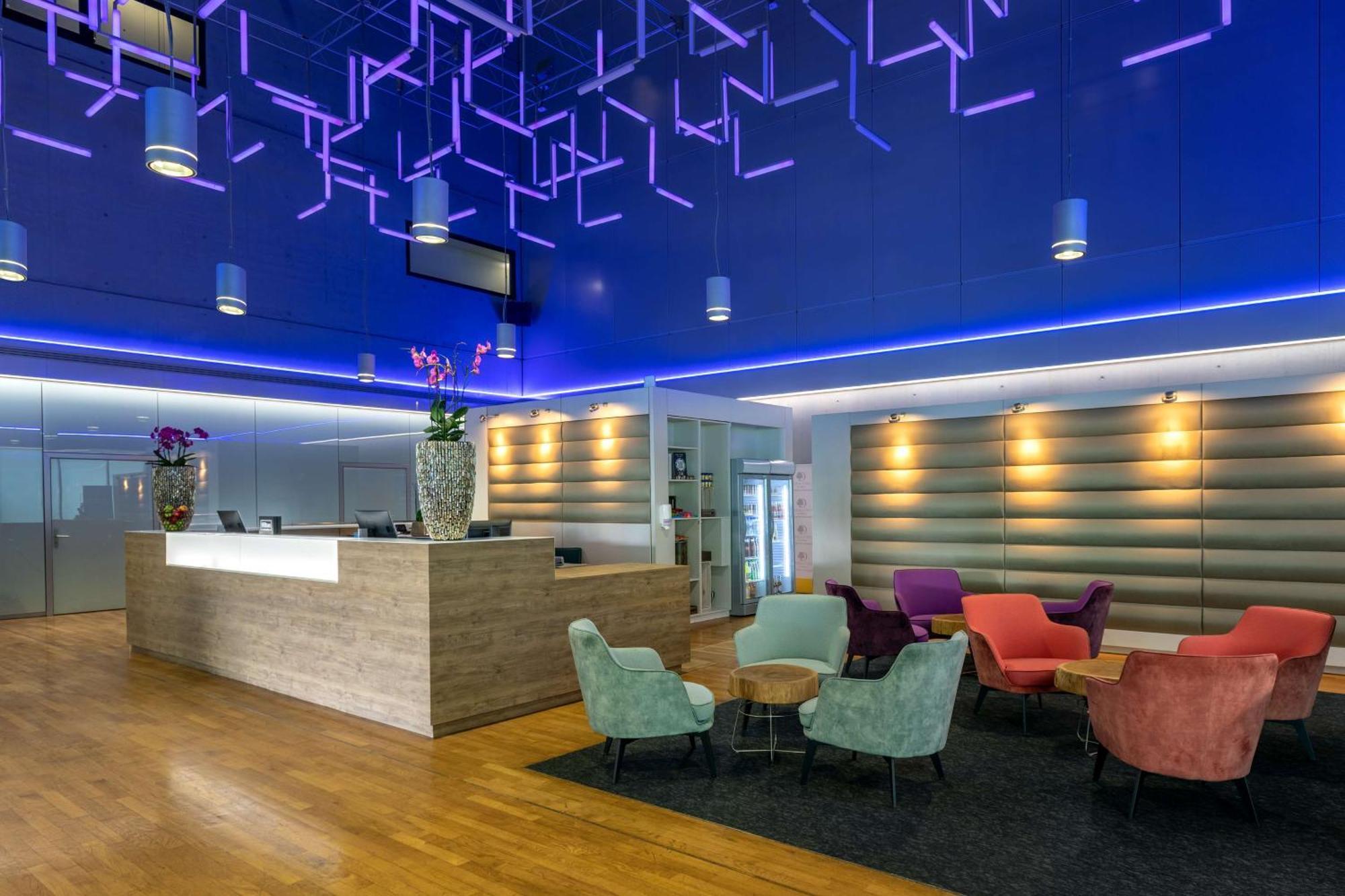 Hotel Doubletree By Hilton Frankfurt Niederrad Frankfurt nad Mohanem Exteriér fotografie